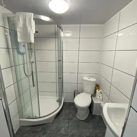 St דירה לידס